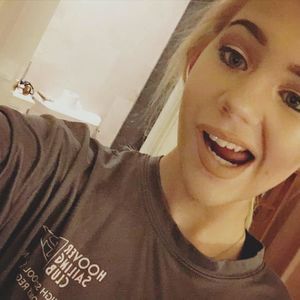 Meet your Posher, Lena